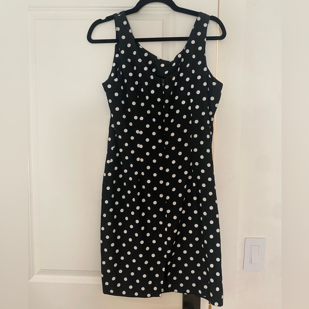 Vintage DAMAS DOT black white mini Polka dot